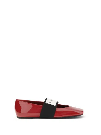 Givenchy Patent-leather Squared Ballerinas In Burgundy
