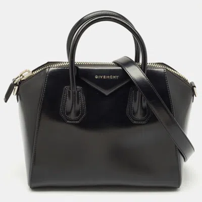Pre-owned Givenchy Black Glossy Leather Small Antigona Satchel
