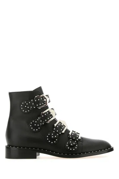 Givenchy Black Leather Ankle Boots In 001