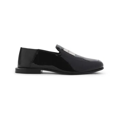 GIVENCHY BLACK LEATHER LOAFERS