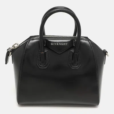 Pre-owned Givenchy Black Leather Mini Antigona Satchel