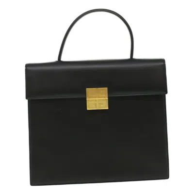 Pre-owned Givenchy Black Leather Shoulder Bag ()