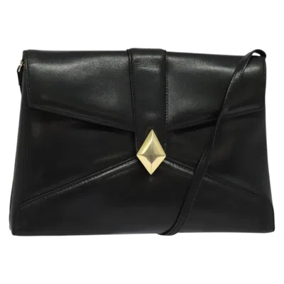 Pre-owned Givenchy Black Leather Shoulder Bag ()