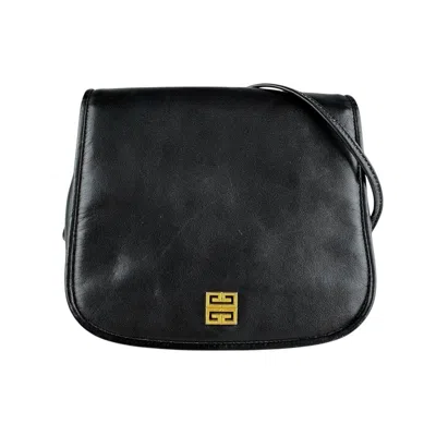 Pre-owned Givenchy Black Leather Shoulder Bag ()