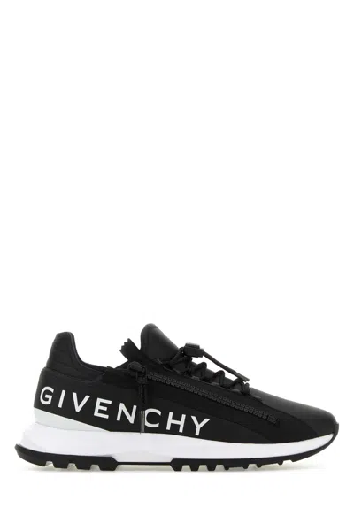 Givenchy Black Leather Spectre Sneakers In Blackwhite