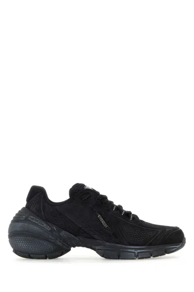 GIVENCHY BLACK LEATHER TK-MX RUNNER SNEAKERS