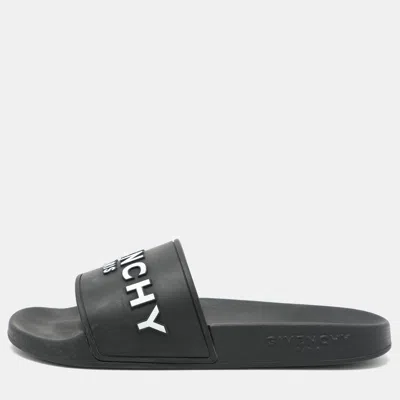 Pre-owned Givenchy Black Rubber Logo Flat Pool Slides Size 35
