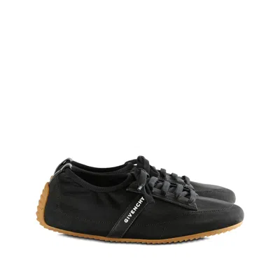 GIVENCHY GIVENCHY BLACK TRAINERS WOMEN