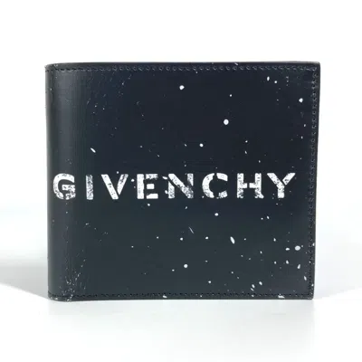 Pre-owned Givenchy Black White Leather Wallet (bi-fold) () In Multi