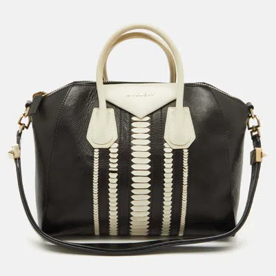 Pre-owned Givenchy Black/white Leather Medium Antigona Satchel