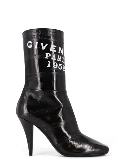 Givenchy Sliced Square 95 Leather Tape Ankle Boots In Black