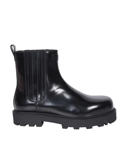 Givenchy Leather Boot In Black