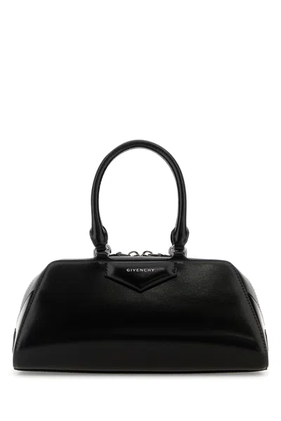 Givenchy Borsa A Mano Antigona East-west Piccola In Pelle Nera Donna In Black