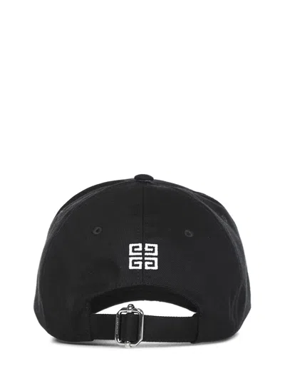 Givenchy Bpz022p0c4 4g Embroidered Logo Baseball Cap In Black