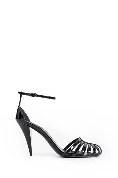 Givenchy Cage Sandals In Patent Leather In Black