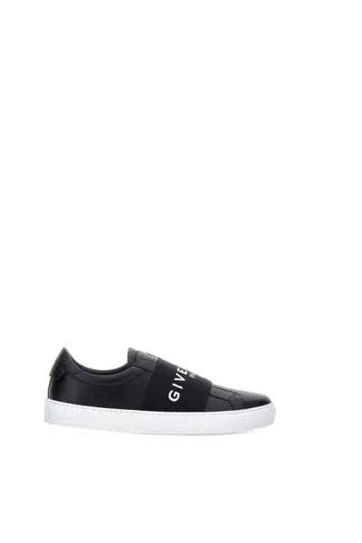 Givenchy Calfskin Leather Sneakers With Printed Logo And Contrasting Sole In Black