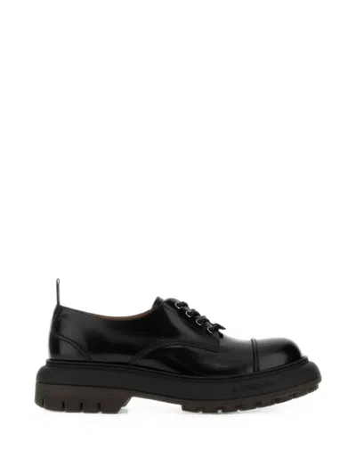 Givenchy Cargo Leather Derby Shoes In Black