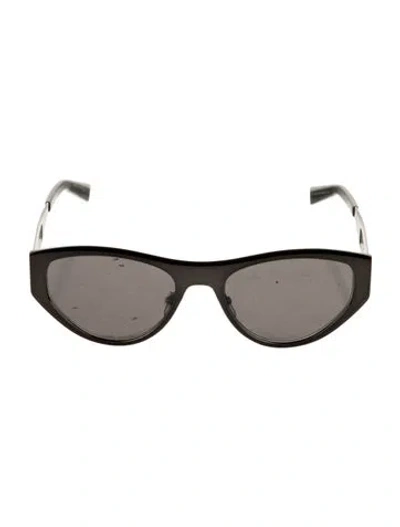 Pre-owned Givenchy Cat-eye Tinted Sunglasses In Black
