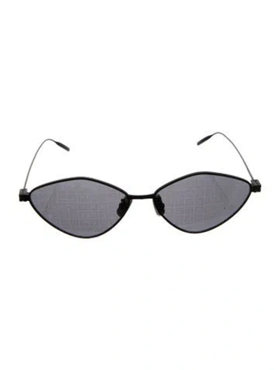 Pre-owned Givenchy Cat-eye Tinted Sunglasses In Black