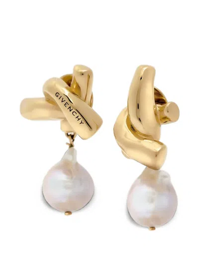 Givenchy Chain Link Asymmetric Earrings In Metal And Pearl In Gold
