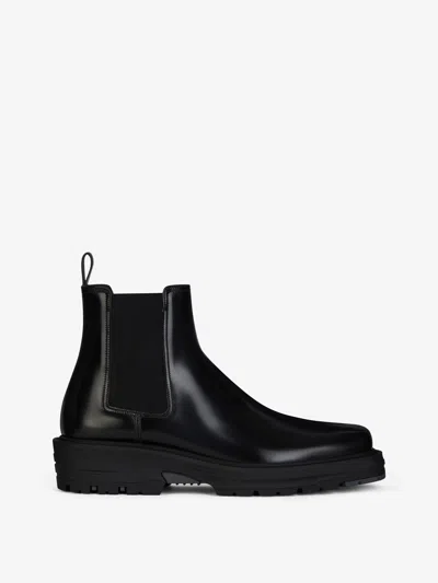 GIVENCHY CHELSEA BOOTS IN LEATHER