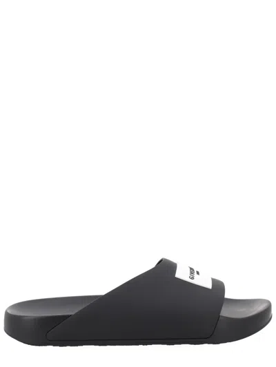 Givenchy Chic Mini Slip-on Shoes In Black