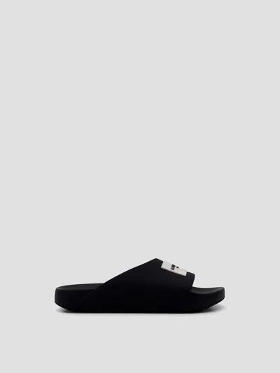 Givenchy Chic Mini Slip-on Shoes In Black
