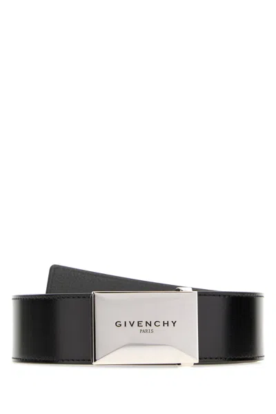 Givenchy Cintura Plaque In Pelle Nera Uomo In Black