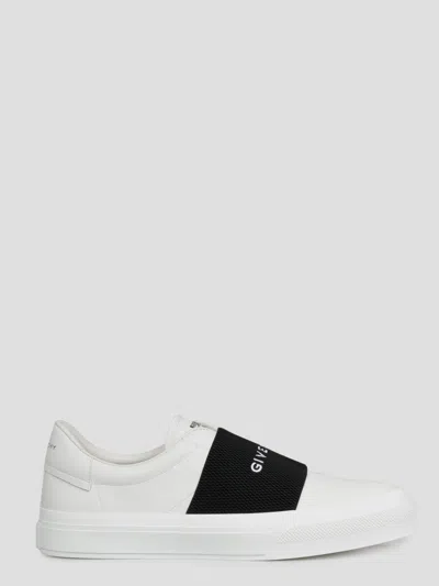 Givenchy City Sport Sneakers In White/black