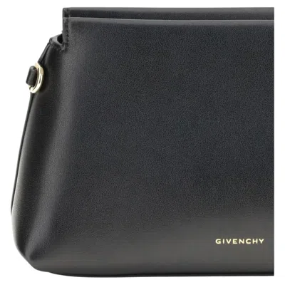 Pre-owned Givenchy Clutch � Black