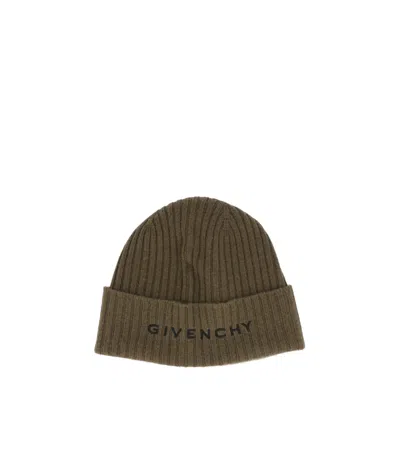 Givenchy Contrasting Logo Hat In Brown