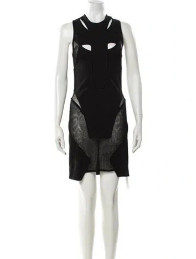 Pre-owned Givenchy Crew Neck Knee-length Dress In Black