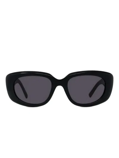 Givenchy Gv Day Gv40104u 01a In Black