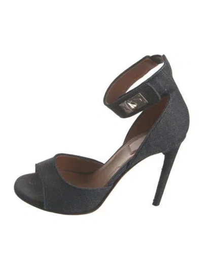 Pre-owned Givenchy Denim D'orsay Pumps In Blue