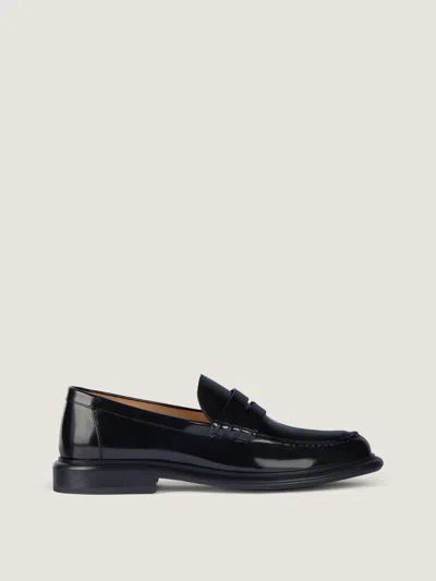 Givenchy Elegant Loafers In Black
