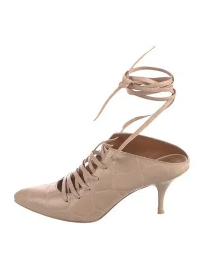 Pre-owned Givenchy Embossed Leather Pumps In Pink