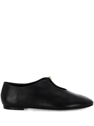 GIVENCHY GIVENCHY FLAT SHOES