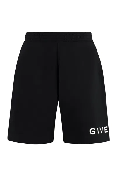 Givenchy Fleece Shorts In Nero