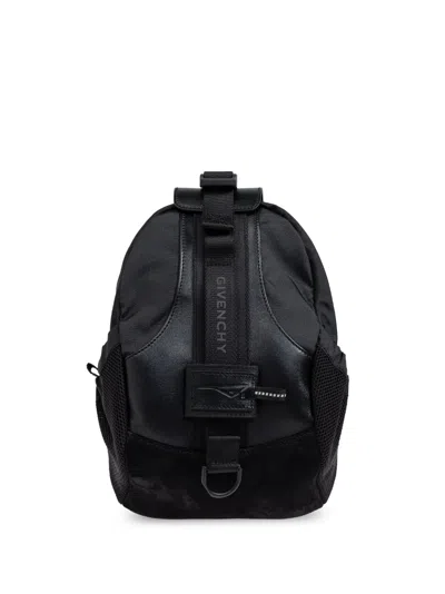 Givenchy Logo Shouler Bag In Black
