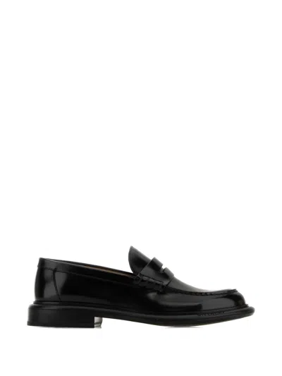 Givenchy Gent Loafers In Brushed Leather In Black