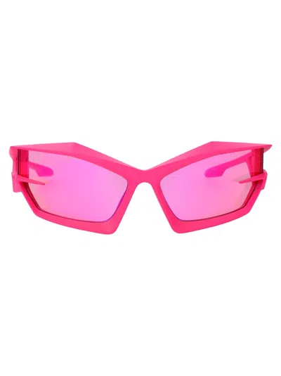 Givenchy Sunglasses Gv40049 I 73 Y In 73y Matte Pink / Violet