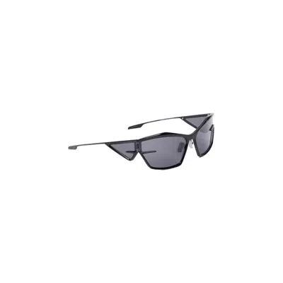 Givenchy Giv-cut Sunglasses With Geometric Design And Signature Logo In Black