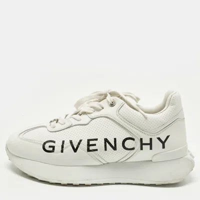 Pre-owned Givenchy Giv Runner Size 40 White Leather Lace Up Sneakers