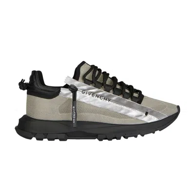 Pre-owned Givenchy Spectre Runner Low 'grey' | Men's Size 39 In Gray