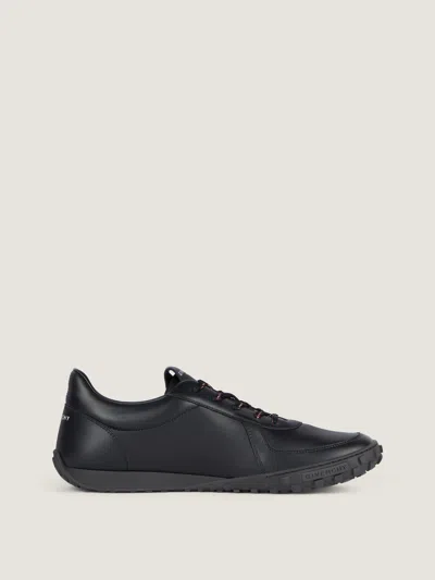 Givenchy Trainers Glide En Cuir In Black