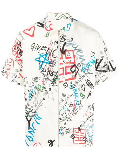 Givenchy Graffity Graphic Print Short Sleeved Shirt In 中性色
