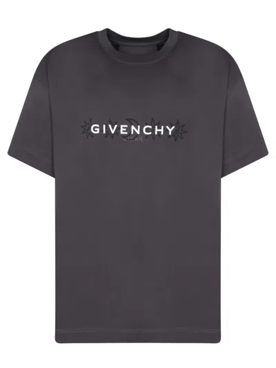 Givenchy Graphic Black T-shirt With Iconic Logo And Unique Back Design In Grey