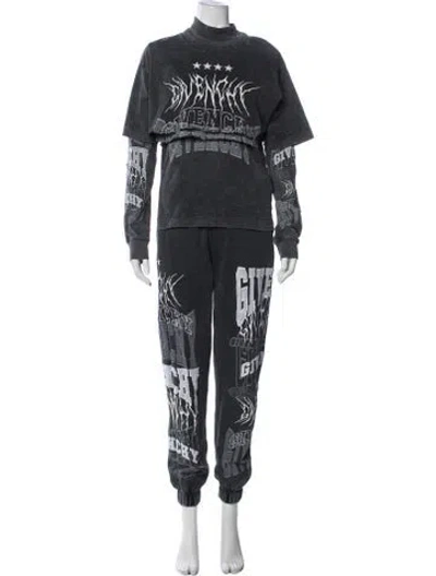 Pre-owned Givenchy Graphic Print Embroidered Accent Lounge Set In Grey