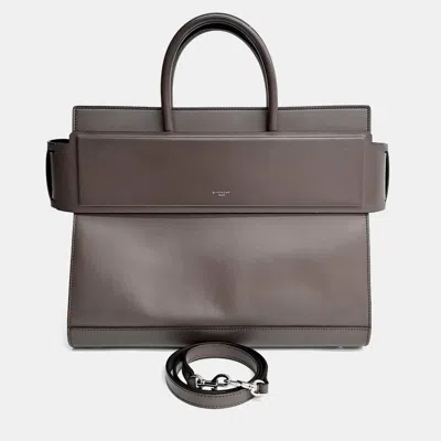 Pre-owned Givenchy Grey Leather Horizon Medium