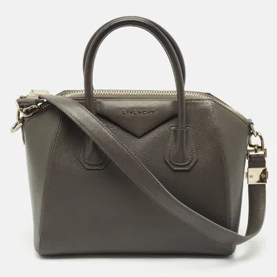 Pre-owned Givenchy Grey Leather Small Antigona Satchel